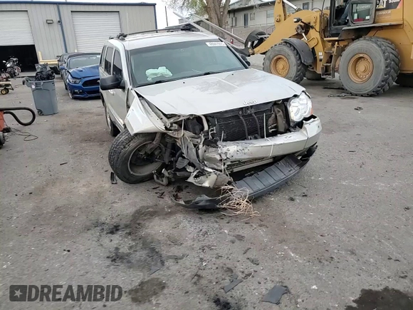 2010 Jeep Grand Cherokee Laredo with VIN 1J4PR4GK8AC111117, listed as a Copart auction lot 48947915 with 152,293 mi miles and Salvage Title. Bid and sale history available at carsss.com. Image 11.