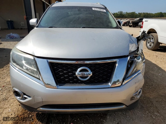2016 Nissan Pathfinder S with VIN 5N1AR2MN1GC663352, listed as a Copart auction lot 49279415 with 225039 miles and Salvage Title. Bid and sale history available at carsss.com. Image 5.