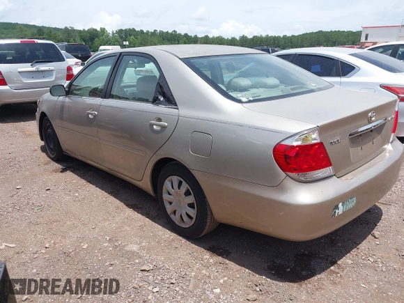 2006 Toyota Camry STD with VIN 4T1BE32K36U664249, listed as a IAAI auction lot 42496476 with 196,534 mi miles and . Bid and sale history available at DreamBid. Image 3.
