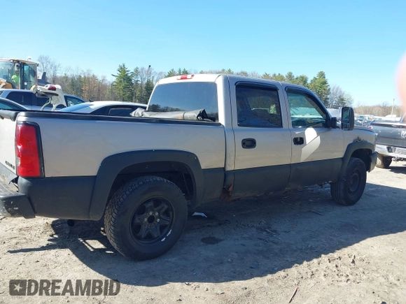 2005 Chevrolet Silverado 1500 LT with VIN 2GCEK13T751216564, listed as a IAAI auction lot 42141599 with 234,810 mi miles and . Bid and sale history available at DreamBid. Image 6.