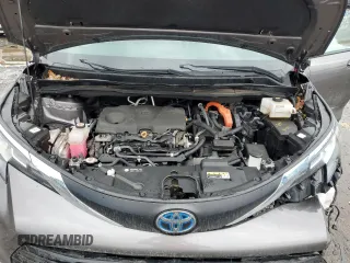 2021 Toyota Sienna XLE with VIN 5TDYSKFC6MS036109, listed as a Copart auction lot 47587895 with 125,204 mi miles and Clean Title. Bid and sale history available at carsss.com. Image 12.