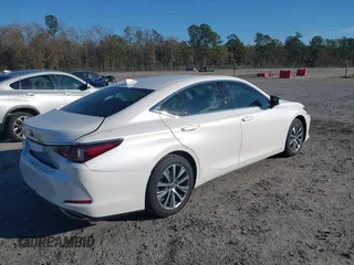 2020 Lexus ES with VIN 58ADZ1B11LU076606, listed as a IAAI auction lot 41274145 with 93,074 mi miles. Bid and sale history available at carsss.com. Image 4.