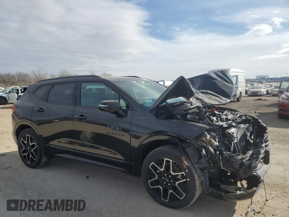 2025 Chevrolet Blazer RS with VIN 3GNKBKRS2SS102230, listed as a Copart auction lot 43135005 with 9,194 mi miles and Salvage title. Bid and sale history available at DreamBid. Image 4.