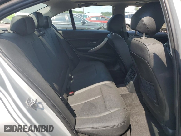 2013 BMW 3 Series 328i xDrive with VIN WBA3B5G56DNS00182, listed as a Copart auction lot 61920285 with Not provided miles and Salvage title. Bid and sale history available at DreamBid. Image 10.