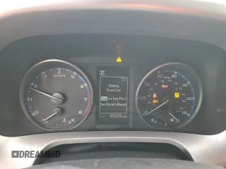 2018 Toyota RAV4 LE with VIN JTMZFREV4JJ165124, listed as a Copart auction lot 42729615 with 95,205 mi miles and Salvage Title. Bid and sale history available at carsss.com. Image 9.