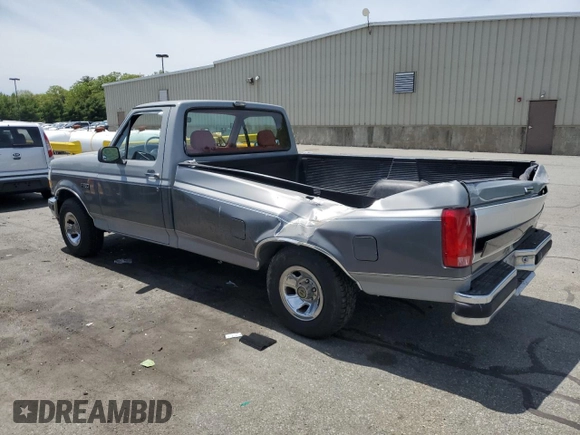 1993 Ford F-150 z VIN 2FTDF15N4PCA95188, wystawiony jako Copart lot #57810385 z przebiegiem 195 093 mil mil oraz Szkoda całkowita • Salvage title. Historia ofert i sprzedaży dostępna na DreamBid. Obrazek 2.
