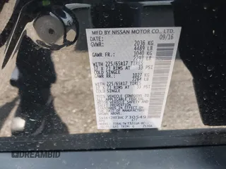 2017 Nissan Rogue SL z VIN 5N1AT2MT3HC730549, wystawiony jako IAAI lot #41614993 z przebiegiem 108 280 mil mil oraz . Historia ofert i sprzedaży dostępna na DreamBid. Obrazek 9.