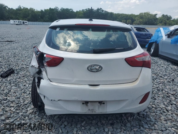 2015 Hyundai Elantra GT with VIN KMHD35LH0FU235356, listed as a Copart auction lot 53998485 with 153,383 mi miles and Salvage Title. Bid and sale history available at carsss.com. Image 6.