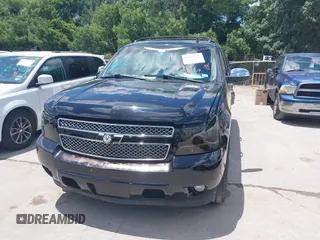 2013 Chevrolet Avalanche LT with VIN 3GNMCFE05DG269088, listed as a IAAI auction lot 42620729 with 177,810 mi miles and . Bid and sale history available at DreamBid. Image 12.