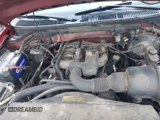2000 Ford F-150 XL z VIN 1FTZX1722YNB37228, wystawiony jako IAAI lot #42241027 z przebiegiem Nie podano mil oraz . Historia ofert i sprzedaży dostępna na DreamBid. Obrazek 10.