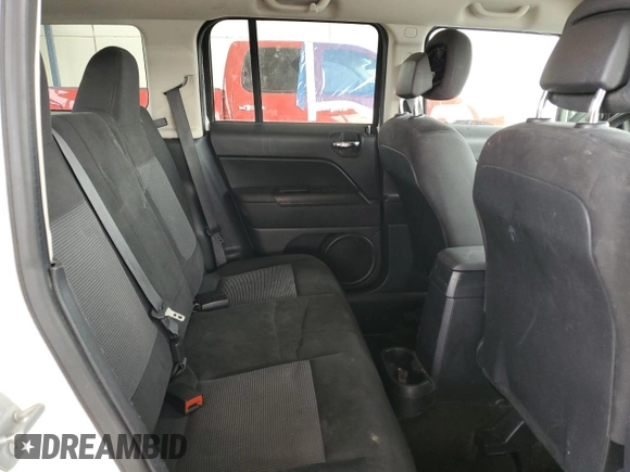 2015 Jeep Patriot Sport with VIN 1C4NJRBB7FD347901, listed as a Copart auction lot 41638935 with 88,117 mi miles and Salvage Title. Bid and sale history available at carsss.com. Image 11.