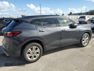 2021 Chevrolet Blazer LT z VIN 3GNKBCRS1MS529486, wystawiony jako Copart lot #55238345 z przebiegiem Nie podano mil oraz Nie do naprawy • Non repairable. Historia ofert i sprzedaży dostępna na DreamBid. Obrazek 3.