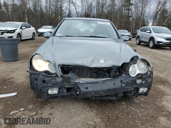 2006 Mercedes-Benz C 230 Sport with VIN WDBRF52J36F740543, listed as a Copart auction lot 81378044 with 236,262 mi miles and Salvage Title. Bid and sale history available at carsss.com. Image 5.
