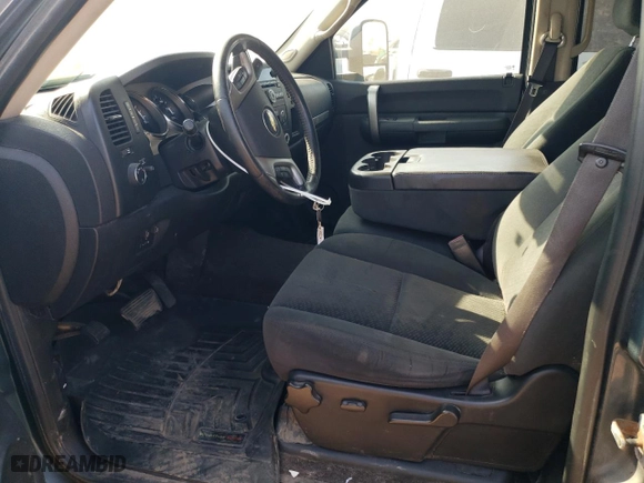2008 Chevrolet Silverado 2500HD Work Truck with VIN 1GCHK23K28F192231, listed as a Copart auction lot 71207214 with 166,211 mi miles and Salvage Title. Bid and sale history available at carsss.com. Image 7.