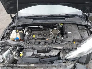 2015 Ford Focus Titanium with VIN 1FADP3N2XFL300859, listed as a IAAI auction lot 41944410 with 76,194 mi miles. Bid and sale history available at carsss.com. Image 10.