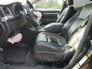 2016 Toyota Highlander with VIN 5TDJCRFH4GS020661, listed as a Copart auction lot 64035575 with 470,983 mi miles and Salvage title. Bid and sale history available at DreamBid. Image 7.
