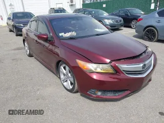2013 Acura ILX 2.4L Premium Pkg with VIN 19VDE2E50DE000881, listed as a IAAI auction lot 42020309 with 120,479 mi miles. Bid and sale history available at carsss.com. Image 1.