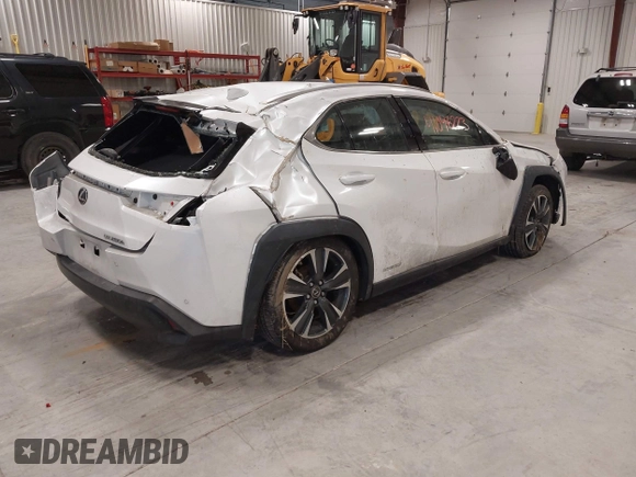 2021 Lexus UX 250h z VIN JTHP9JBHXM2041595, wystawiony jako IAAI lot #41046223 z przebiegiem 27 773 mil mil oraz . Historia ofert i sprzedaży dostępna na DreamBid. Obrazek 4.