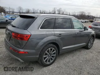 2019 Audi Q7 Premium Plus with VIN WA1LAAF79KD040152, listed as a Copart auction lot 52009345 with 38,961 mi miles and Salvage Title. Bid and sale history available at carsss.com. Image 3.