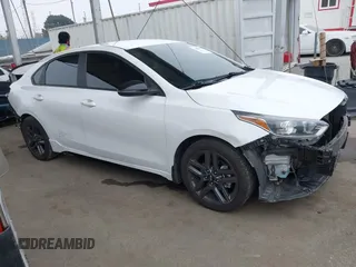 2021 Kia Forte GT-Line с VIN 3KPF34AD8ME297770, выставлен на аукционе IAAI как лот 42477590 с пробегом 64 822 миль миль и . История ставок и продаж доступна на DreamBid. Изображение 1.