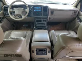2003 GMC Yukon Denali z VIN 1GKEK63U33J316027, wystawiony jako Copart lot #56869815 z przebiegiem 200 916 mil mil oraz Szkoda całkowita • Salvage title. Historia ofert i sprzedaży dostępna na DreamBid. Obrazek 8.