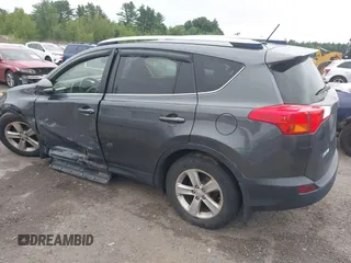 2013 Toyota RAV4 XLE с VIN JTMRFREV9DD012712, выставлен на аукционе IAAI как лот 42582413 с пробегом 157 938 миль миль и . История ставок и продаж доступна на DreamBid. Изображение 3.