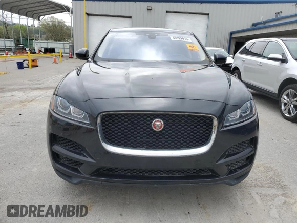 2019 Jaguar F-Pace 25t Prestige z VIN SADCK2GX1KA392655, wystawiony jako Copart lot #45329075 z przebiegiem 92 332 mil mil oraz Nie do naprawy • Non repairable. Historia ofert i sprzedaży dostępna na DreamBid. Obrazek 5.