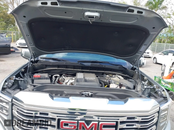 2023 GMC Sierra 1500 with VIN 3GTPHGE86PG352567, listed as a IAAI auction lot 41705291 with 14,800 mi miles and . Bid and sale history available at DreamBid. Image 10.