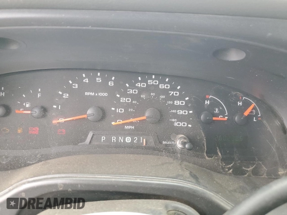 2005 Ford Econoline Passenger XL with VIN 1FMRE11L75HA12481, listed as a Copart auction lot 50769075 with 260,238 mi miles and Salvage title. Bid and sale history available at DreamBid. Image 9.