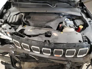 2022 Jeep Compass High Altitude with VIN 3C4NJDCB0NT103601, listed as a Copart auction lot 46914975 with 30,221 mi miles and Salvage Title. Bid and sale history available at DreamBid. Image 12.
