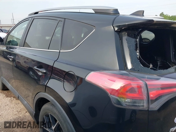 2018 Toyota RAV4 SE с VIN 2T3NFREV8JW437464, выставлен на аукционе IAAI как лот 42385066 с пробегом 90 732 миль миль и . История ставок и продаж доступна на DreamBid. Изображение 3.