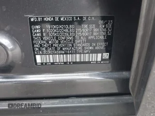 2024 Honda HR-V LX with VIN 3CZRZ1H38RM716411, listed as a IAAI auction lot 41668617 with 17,953 mi miles. Bid and sale history available at carsss.com. Image 9.