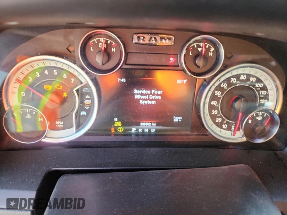 2017 Ram 2500 Laramie with VIN 3C6UR5NJ8HG737905, listed as a Copart auction lot 63763595 with 299,802 mi miles and Salvage title. Bid and sale history available at DreamBid. Image 9.