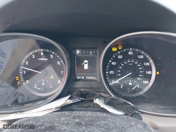 2018 Hyundai Santa Fe Sport 2.4L with VIN 5XYZTDLBXJG569419, listed as a IAAI auction lot 40938170 with 133,525 mi miles. Bid and sale history available at carsss.com. Image 7.