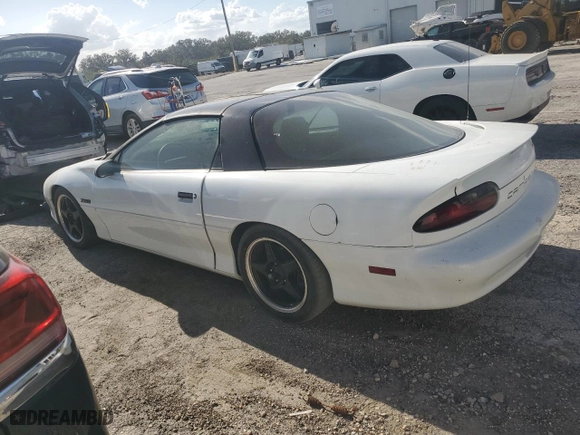 1996 Chevrolet Camaro Z28 with VIN 2G1FP22P2T2119028, listed as a Copart auction lot 74322894 with 124,545 mi miles and Salvage Title. Bid and sale history available at carsss.com. Image 2.