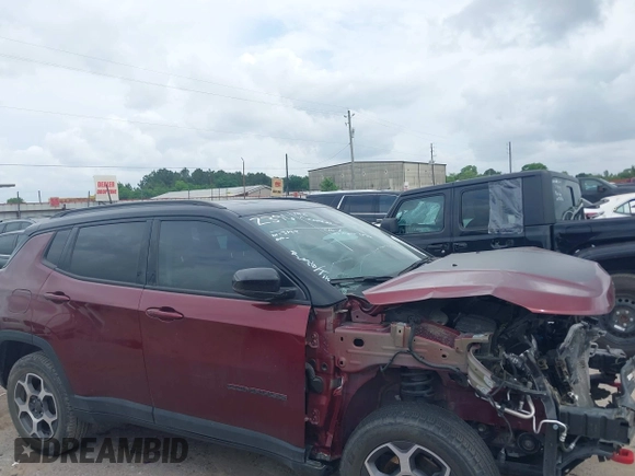 2022 Jeep Compass Trailhawk with VIN 3C4NJDDB3NT203092, listed as a IAAI auction lot 42017373 with Not provided miles and . Bid and sale history available at DreamBid. Image 14.