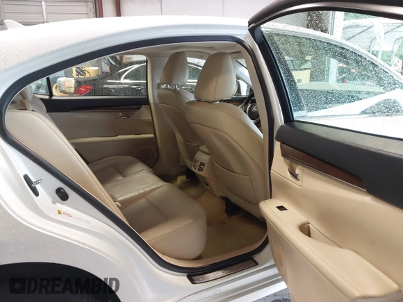 2013 Lexus ES 250 с VIN JTHBK1GG2D2062116, выставлен на аукционе IAAI как лот 42309387 с пробегом 135 327 миль миль и . История ставок и продаж доступна на DreamBid. Изображение 8.