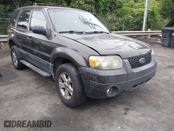 2006 Ford Escape XLT с VIN 1FMCU03116KB98490, выставлен на аукционе IAAI как лот 42168558 с пробегом 255 382 миль миль и . История ставок и продаж доступна на DreamBid. Изображение 1.