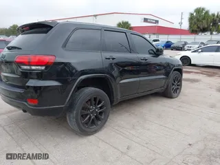 2018 Jeep Grand Cherokee Laredo E with VIN 1C4RJFAG7JC312948, listed as a IAAI auction lot 41624027 with 116,763 mi miles. Bid and sale history available at carsss.com. Image 4.