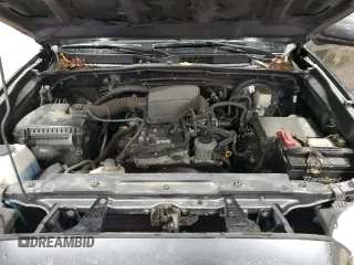 2018 Toyota Tacoma SR z VIN 5TFSX5EN1JX058679, wystawiony jako Copart lot #45236605 z przebiegiem 106 306 mil mil oraz Szkoda całkowita • Salvage title. Historia ofert i sprzedaży dostępna na DreamBid. Obrazek 13.