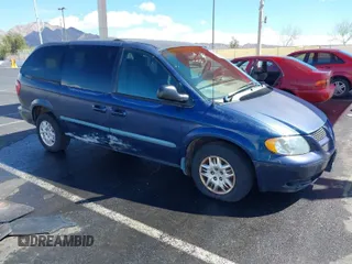 2002 Dodge Caravan Sport with VIN 2B4GP44392R548932, listed as a IAAI auction lot 41920531 with 249,378 mi miles. Bid and sale history available at carsss.com. Image 1.