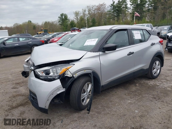 2020 Nissan Kicks S z VIN 3N1CP5BV9LL563069, wystawiony jako IAAI lot #42190584 z przebiegiem 49 080 mil mil oraz . Historia ofert i sprzedaży dostępna na DreamBid. Obrazek 18.