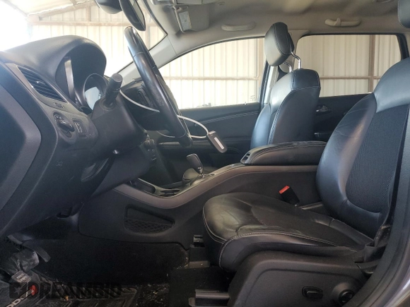 2019 Dodge Journey Crossroad z VIN 3C4PDCGG8KT717064, wystawiony jako Copart lot #55677305 z przebiegiem 115 493 mil mil oraz Szkoda całkowita • Salvage title. Historia ofert i sprzedaży dostępna na DreamBid. Obrazek 7.