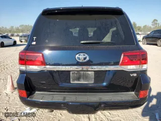 2018 Toyota Land Cruiser with VIN JTMCY7AJ4J4067877, listed as a Copart auction lot 77243534 with 92,060 mi miles and Salvage Title. Bid and sale history available at carsss.com. Image 6.