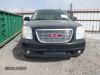2012 GMC Yukon SLT with VIN 1GKS1CE01CR221109, listed as a IAAI auction lot 41820717 with 201,893 mi miles. Bid and sale history available at carsss.com. Image 12.