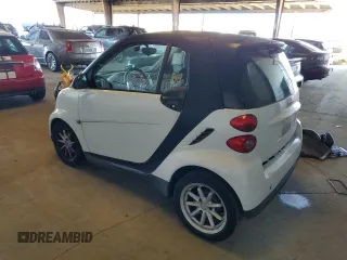 2008 Smart fortwo Pure with VIN WMEEJ31X68K171434, listed as a Copart auction lot 46729615 with 36,305 mi miles and Clean title. Bid and sale history available at DreamBid. Image 2.