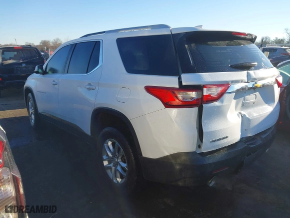 2018 Chevrolet Traverse LT Cloth with VIN 1GNERGKW0JJ116453, listed as a IAAI auction lot 41164082 with 147,152 mi miles. Bid and sale history available at carsss.com. Image 3.