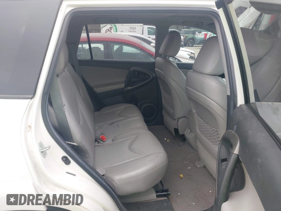 2011 Toyota RAV4 Ltd with VIN 2T3YF4DV1BW101481, listed as a IAAI auction lot 41321980 with 104,263 mi miles. Bid and sale history available at carsss.com. Image 8.
