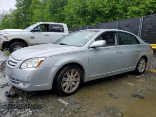 2006 Toyota Avalon XL z VIN 4T1BK36B36U140506, wystawiony jako Copart lot #56858835 z przebiegiem 58 436 mil mil oraz Szkoda całkowita • Salvage title. Historia ofert i sprzedaży dostępna na DreamBid. Obrazek 1.