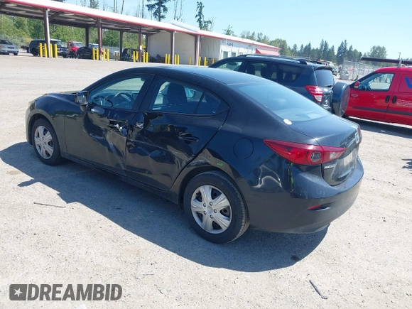 2015 Mazda 3 i Sport z VIN JM1BM1U74F1239306, wystawiony jako IAAI lot #42353133 z przebiegiem 150 051 mil mil oraz . Historia ofert i sprzedaży dostępna na DreamBid. Obrazek 3.